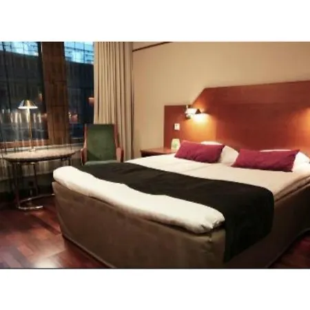 مارسكي باي سكانديك فندق 5*
